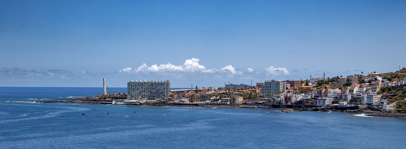 Blick auf Punta del Hidalgo von Bajamar aus gesehen