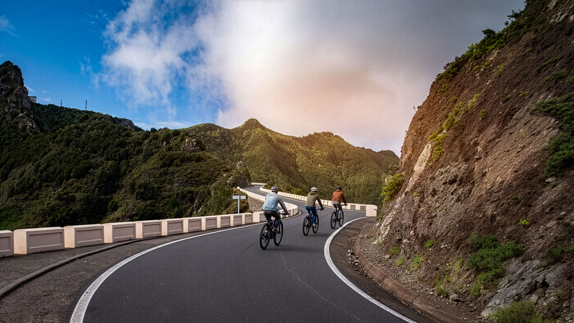 mit dem E-Bike ins Anaga