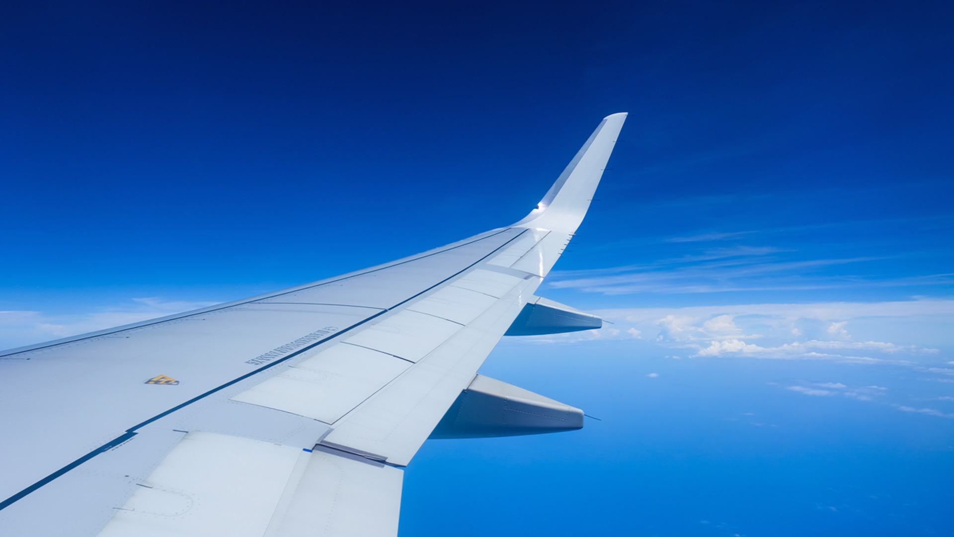 Teneriffa hat zwei Flughäfen – TFN (Tenerife Norte) und TFS (Tenerife Sur)