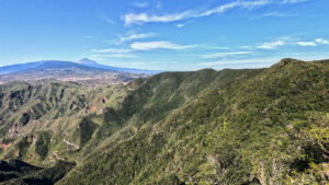 Weiter Blick vom Mirador Pico del Ingles bis zum Teide