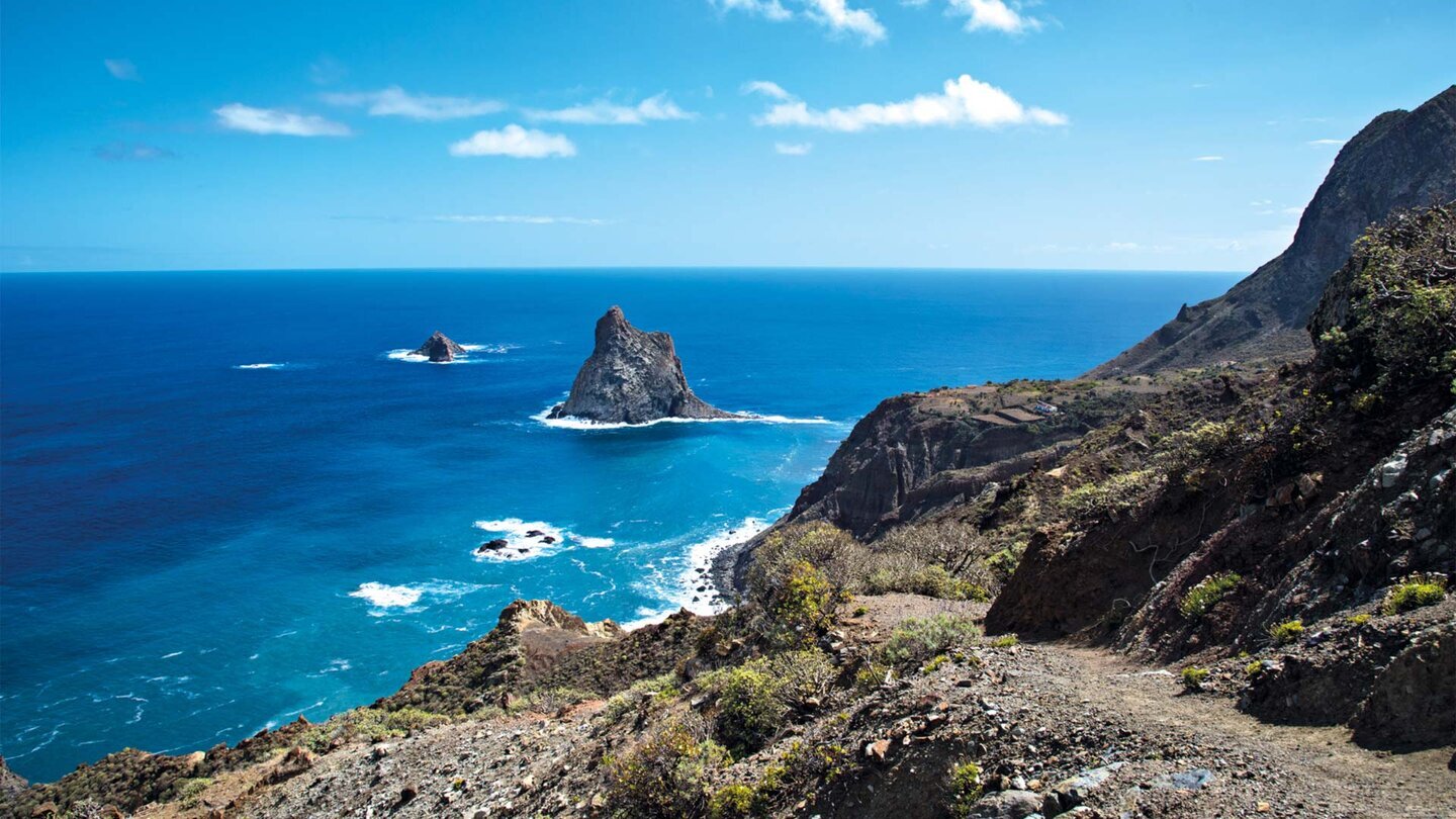 Der markante Roque de Taborno im Anaga-Gebirge auf Teneriffa